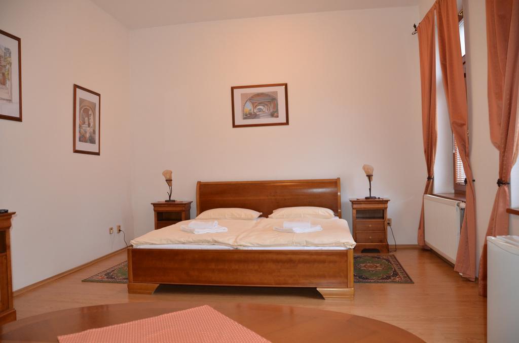 Penzion Scarlet Trencin Exterior photo